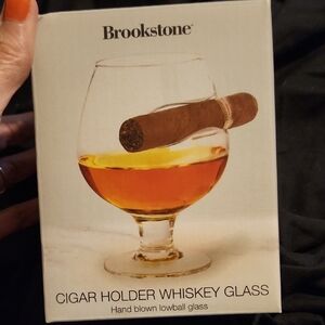 Brookstone Whiskey Glass with Cigar Rest